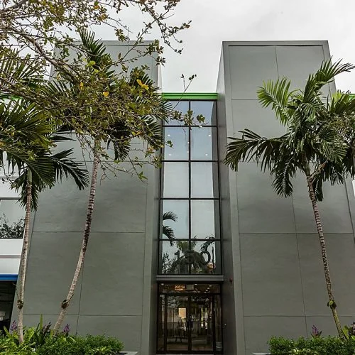 International City Building I, property photograph 7