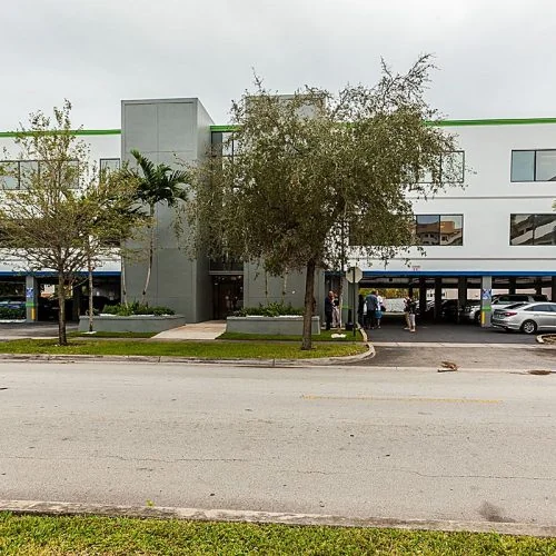 International City Building I, property photograph 8